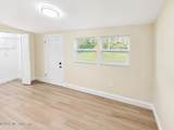 942 Saranac Street - Photo 7