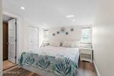 6880 Middleton Avenue - Photo 17