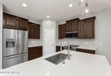 862 Battersea Drive - Photo 11