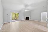 1712 Chandelier Circle - Photo 9