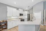 208 Island Green Drive - Photo 2