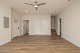 1012 Scheidel Way - Photo 12