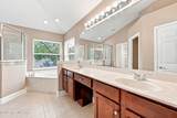11728 Dartmoor Court - Photo 35