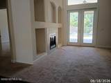 184 Oak Common Avenue - Photo 5