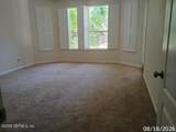 184 Oak Common Avenue - Photo 6