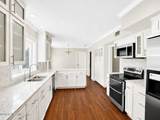 8239 Hollyridge Road - Photo 14