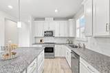 135 Fairlake Circle - Photo 13