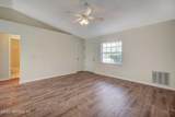 2 Selden Court - Photo 8