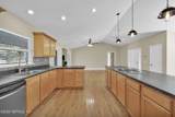 6201 Hyde Park Circle - Photo 19