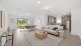 139 Torres - Photo 2