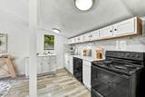 113 Suzanne Avenue - Photo 9