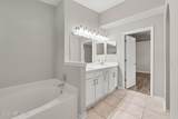 11157 Wyndham Hollow Lane - Photo 16