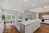 183 Fremont Avenue - Photo 15