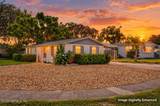 115 Shores Boulevard - Photo 2