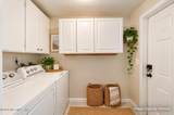 115 Shores Boulevard - Photo 29