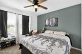 12093 Green Thicket Lane - Photo 17
