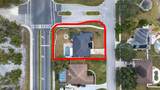 2912 Southbank Circle - Photo 3