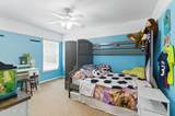 228 Gladstone Court - Photo 15