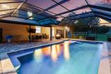 228 Gladstone Court - Photo 18