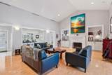 118 Regents Place - Photo 12