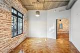 2064 Herschel Street - Photo 18
