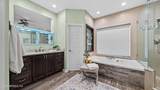 13601 Emerald Cove Court - Photo 32