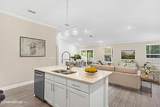 203 Narvarez Avenue - Photo 7