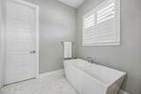 29258 Grandview Manor - Photo 45