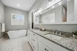 29258 Grandview Manor - Photo 47