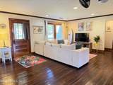 102 Zoratoa Avenue - Photo 5