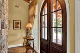 33 Corona Road - Photo 5