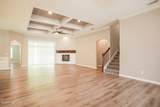 236 Ellsworth Circle - Photo 4