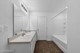 2805 Oak Stream Drive - Photo 26