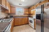 7403 Roslyn Road - Photo 11