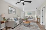 1715 Brooker Place - Photo 6