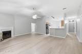 1712 Chandelier Circle - Photo 3