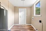 554 Roberts Street - Photo 11
