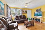 9721 Kline Road - Photo 3