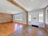 1607 Pinegrove Avenue - Photo 8
