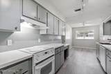 916 Grove Park Court - Photo 16