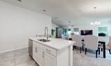 636 Seville Parkway - Photo 19