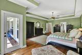 2028 Castle Point Court - Photo 19