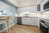817 Spinnakers Reach Drive - Photo 11