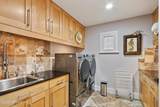 118 Regents Place - Photo 17