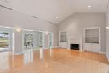 118 Regents Place - Photo 8