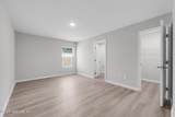 2005 Benedict Road - Photo 13