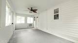 4065 Dellwood Avenue - Photo 10