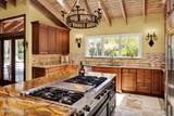 33 Corona Road - Photo 15