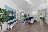 917 Oxford Drive - Photo 9