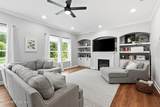 2892 Oakgrove Avenue - Photo 18